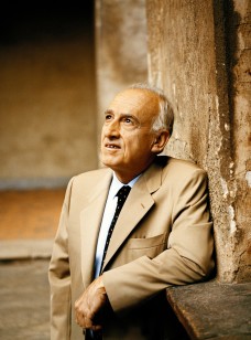 Maurizio Pollini. Photo Copyright © Mathias Bothor/DG